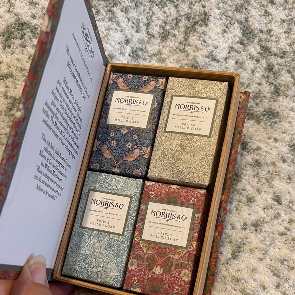 listing-status-banner